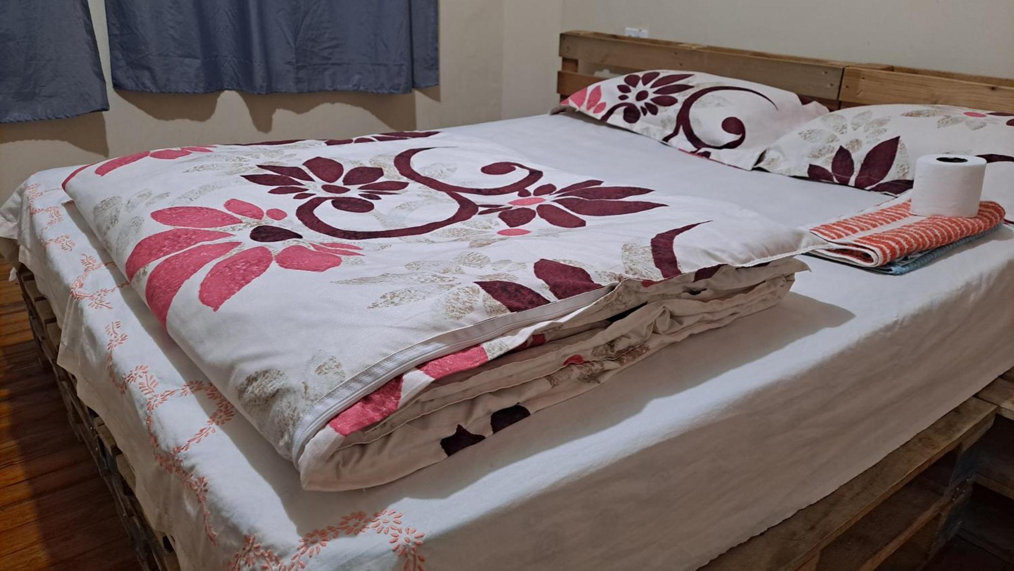Albergue Camry Backpackers佳美背包客旅馆 Cuenca Extérieur photo