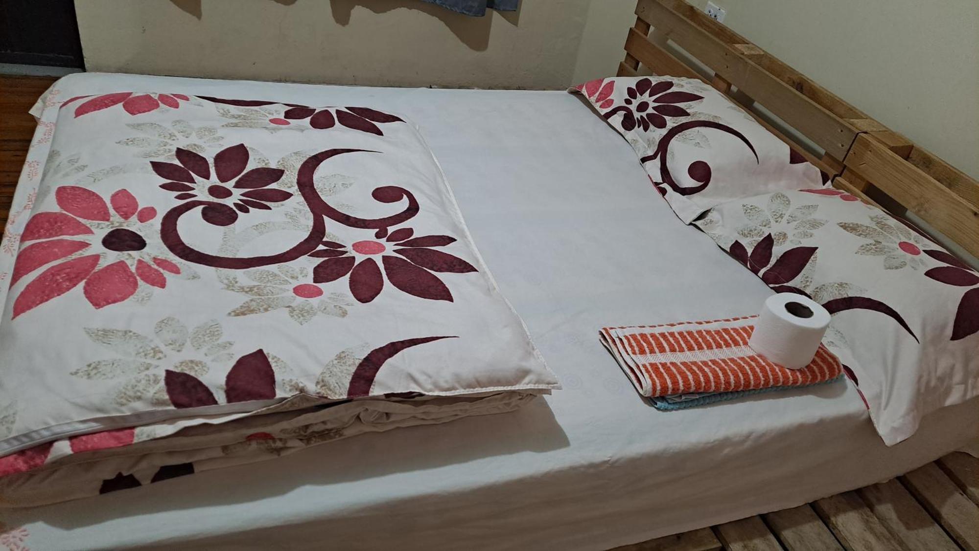 Albergue Camry Backpackers佳美背包客旅馆 Cuenca Extérieur photo