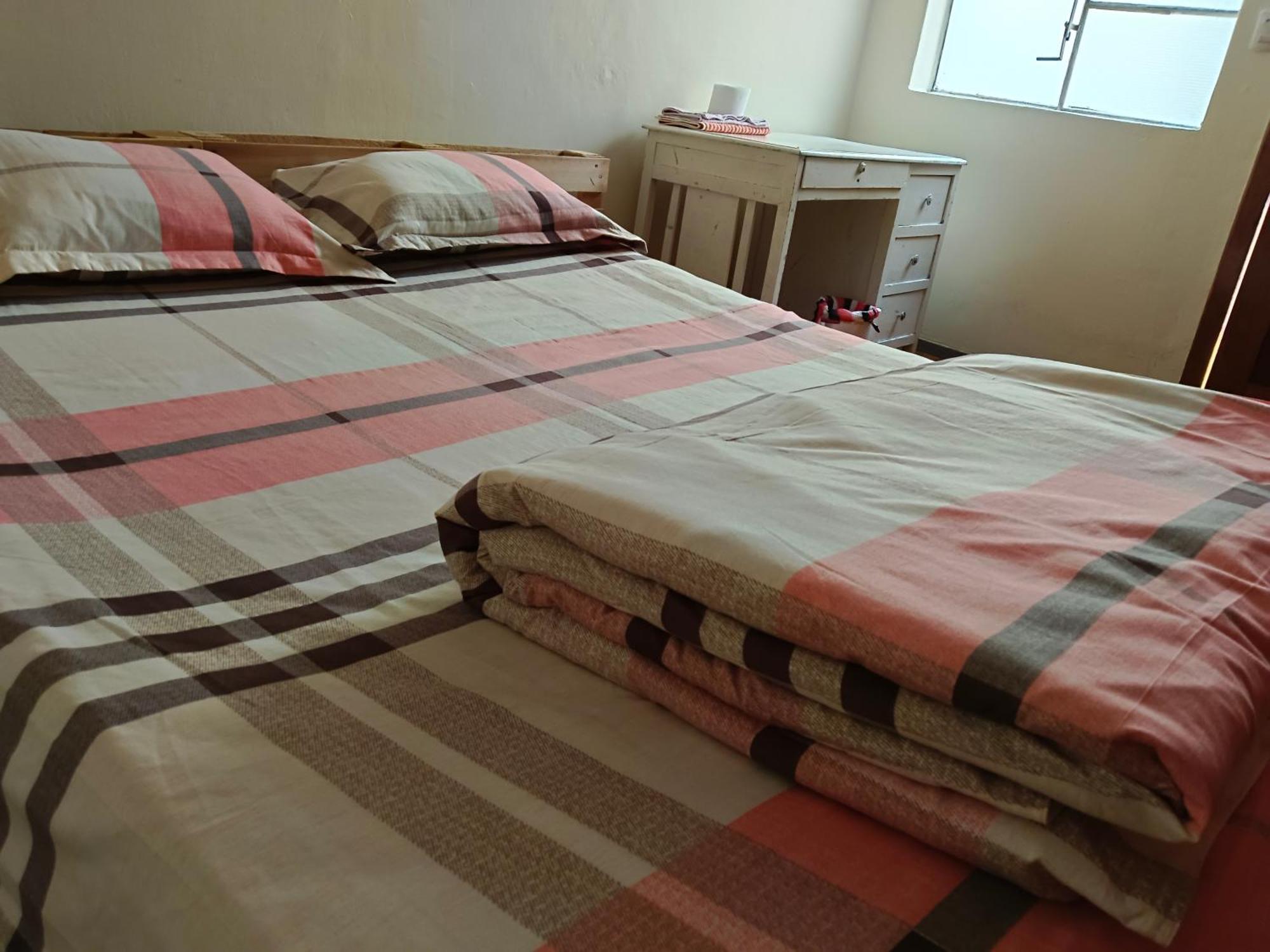 Albergue Camry Backpackers佳美背包客旅馆 Cuenca Extérieur photo